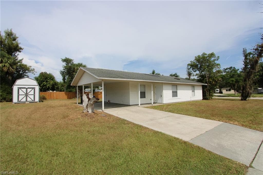 1342 Veronica S Shoemaker BLVD FORT MYERS, FL 33916