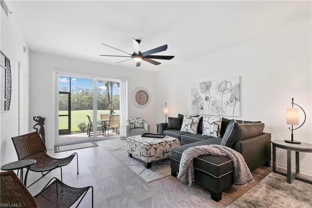 8600 Naples Heritage DR 5-513 NAPLES, FL 34112
