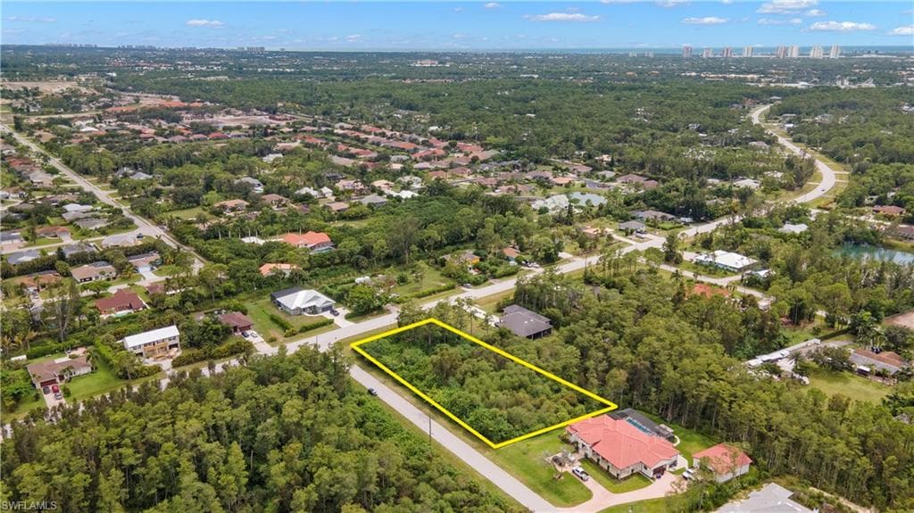 10211 Strike LN BONITA SPRINGS, FL 34135