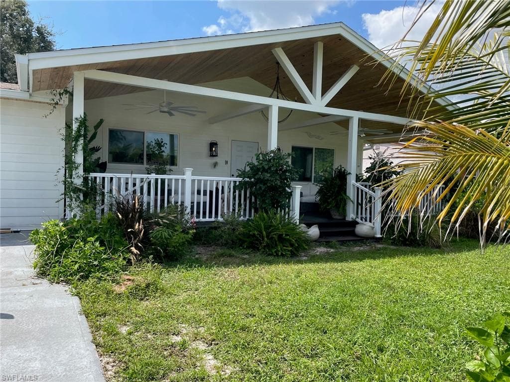 3512 Okeechobee ST NAPLES, FL 34112