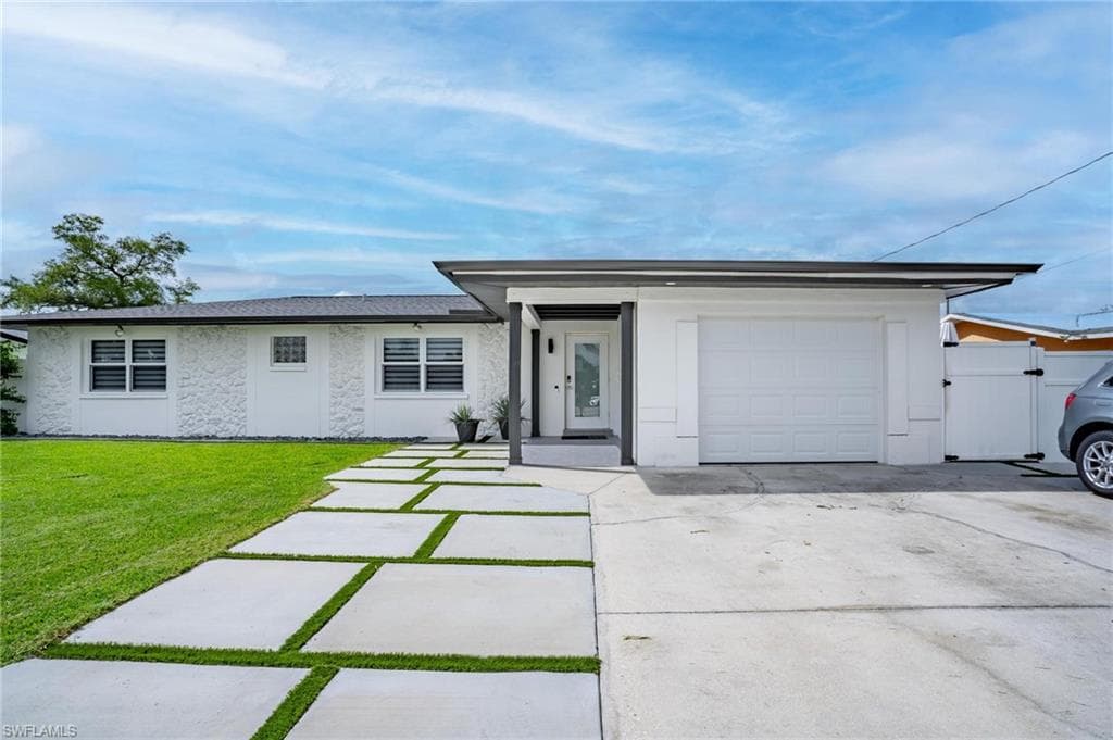1119 NE Pine Island LN CAPE CORAL, FL 33909