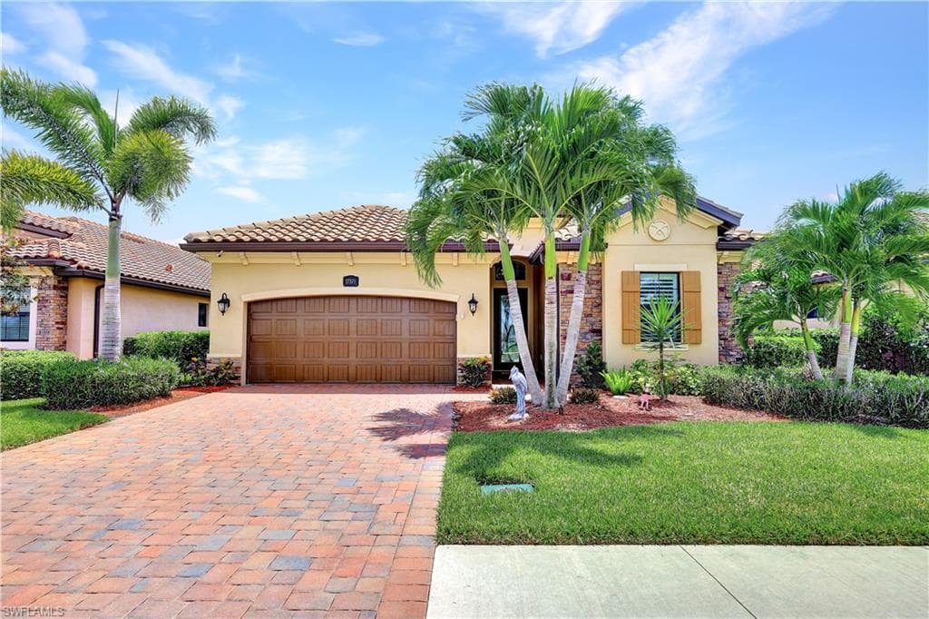 17571 Monaghan RUN BONITA SPRINGS, FL 34135