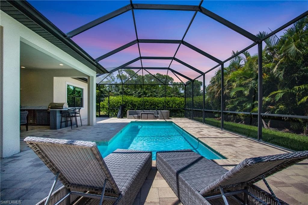 3045 Mandalay CT NAPLES, FL 34105