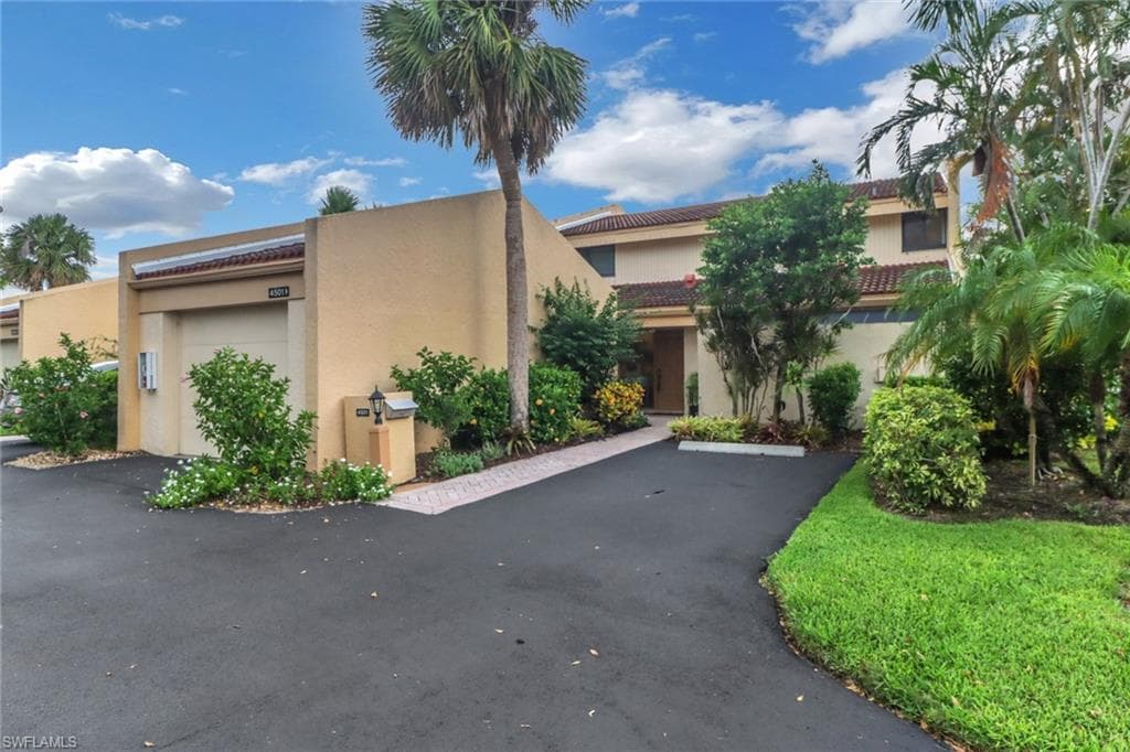 4501 Windjammer LN FORT MYERS, FL 33919