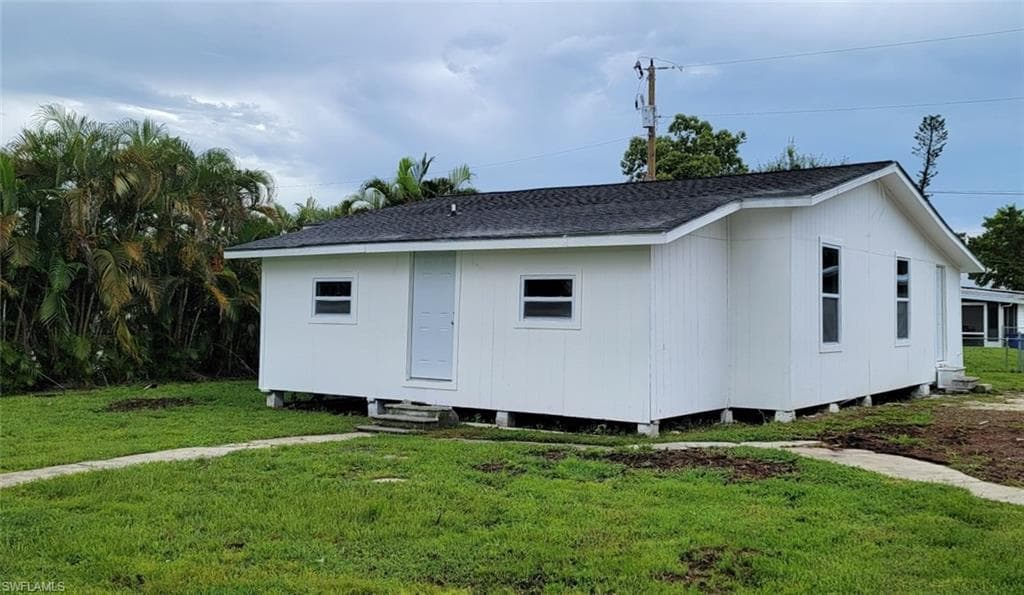 244 Redlin ST NORTH FORT MYERS, FL 33903