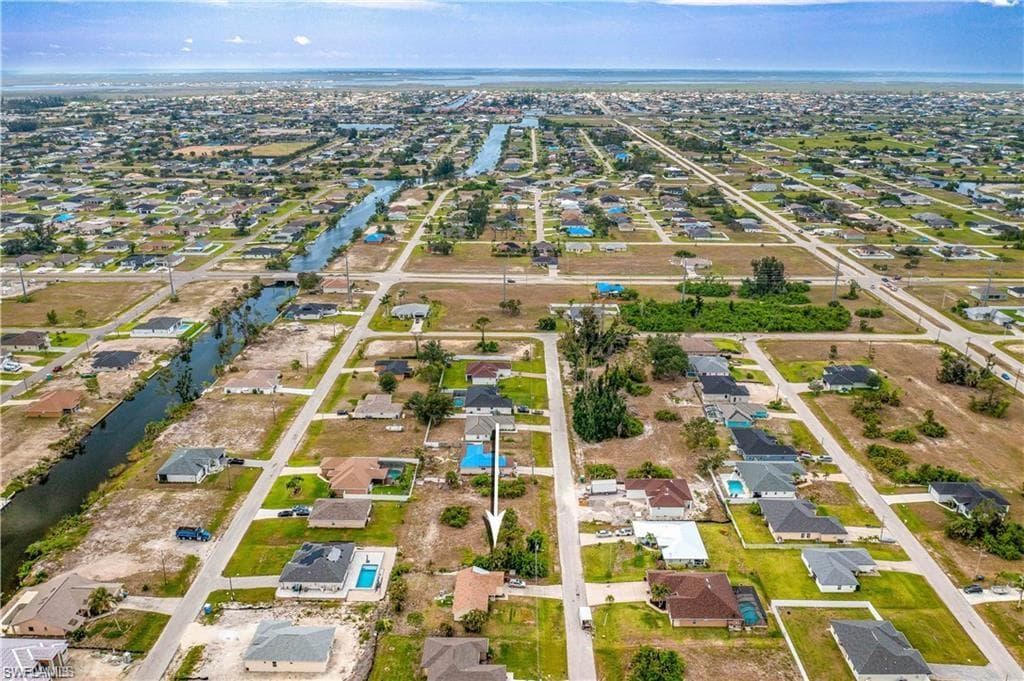 2230 SW 1st ST CAPE CORAL, FL 33991