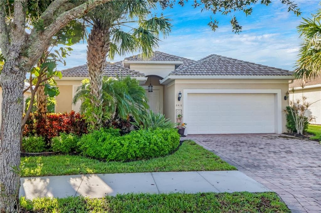 8416 Benelli CT NAPLES, FL 34114