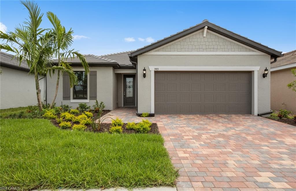 3913 East Hamton CIR ALVA, FL 33920