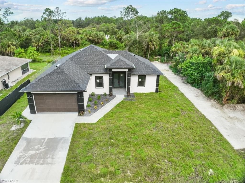 4800 RENA AVE LEHIGH ACRES, FL 33971