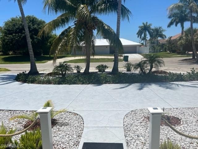 381 Rookery CT MARCO ISLAND, FL 34145