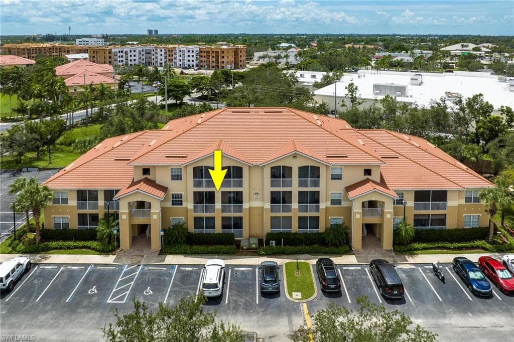 9005 Colby DR 1911 FORT MYERS, FL 33919