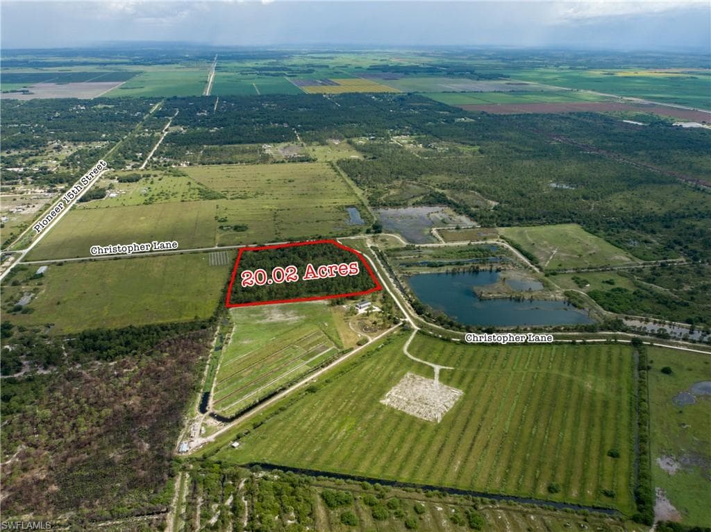 2537 Christopher LN CLEWISTON, FL 33440