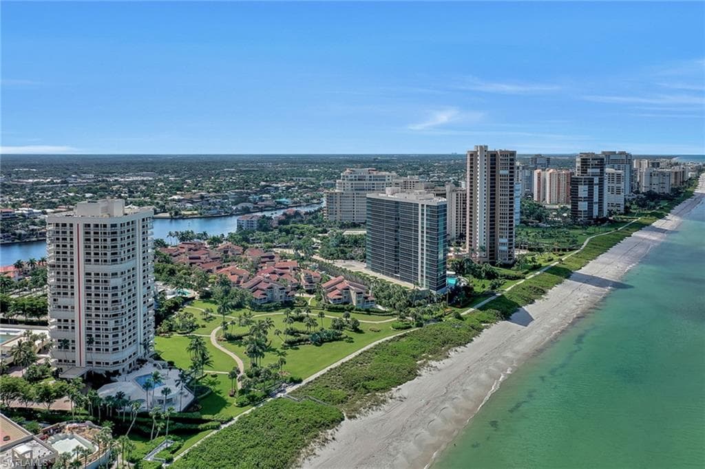 4901 Gulf Shore BLVD N 1202 NAPLES, FL 34103