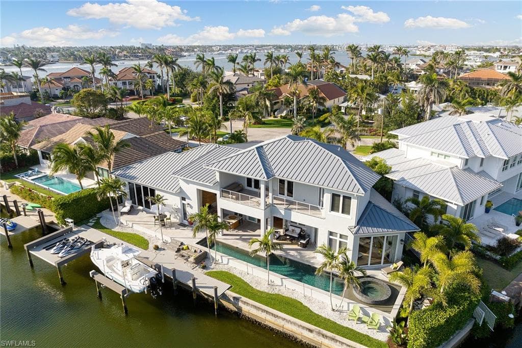 1266 Cobia CT NAPLES, FL 34102