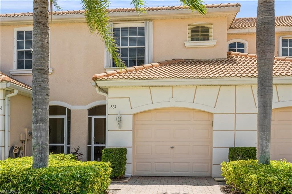 1364 Weeping Willow CT CAPE CORAL, FL 33909