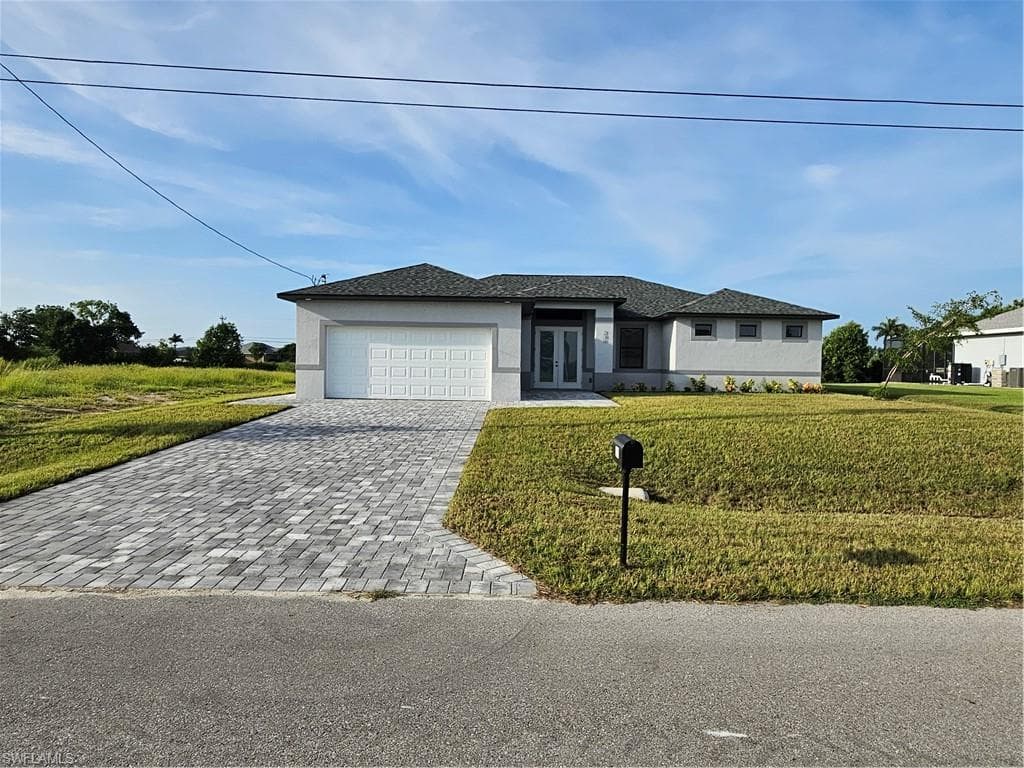 208 NW 6th ST CAPE CORAL, FL 33993