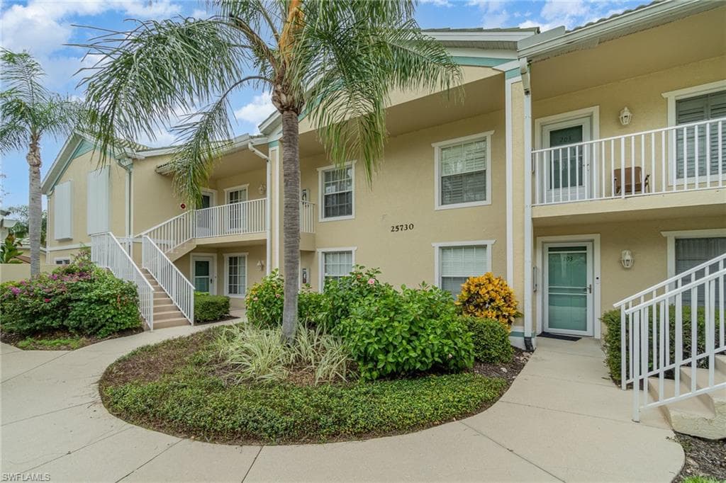 25730 Lake Amelia WAY 101 BONITA SPRINGS, FL 34135