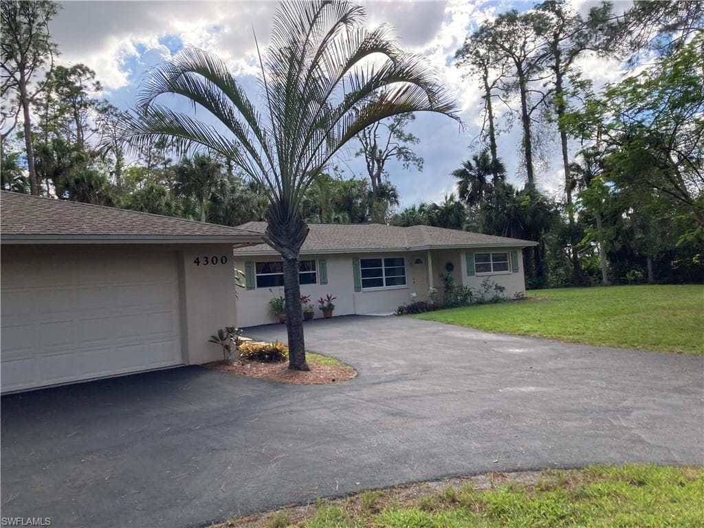 4300 Gail BLVD NAPLES, FL 34104