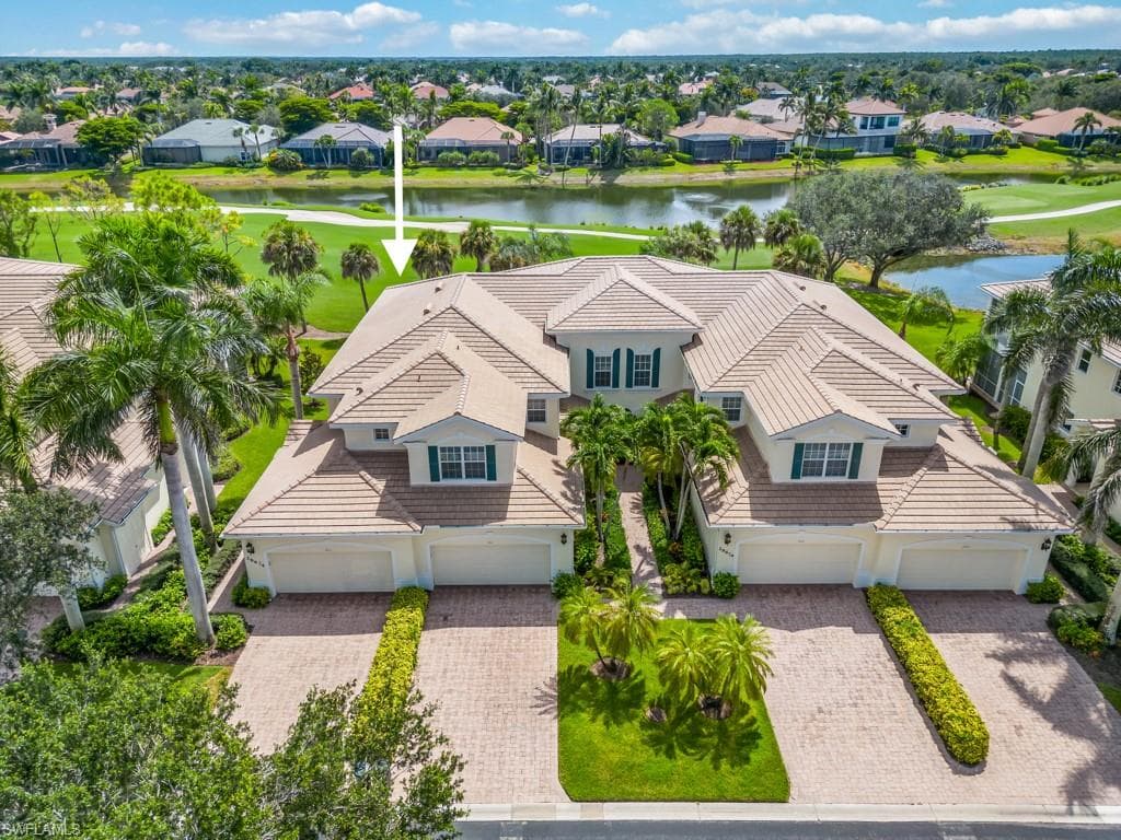 28674 San Lucas LN 201 BONITA SPRINGS, FL 34135