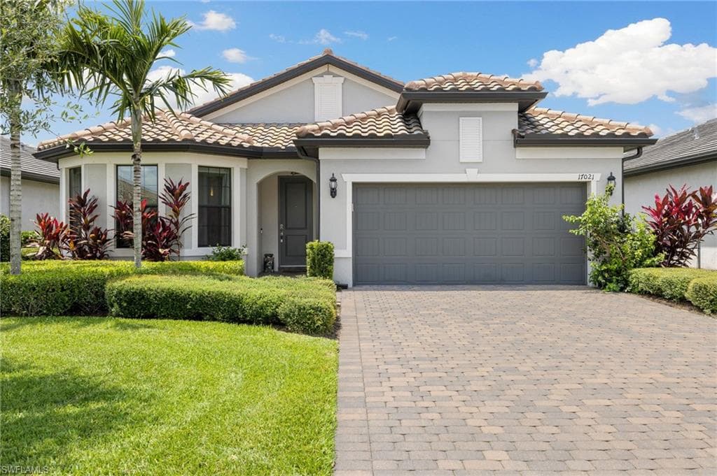 17021 Ashcomb WAY ESTERO, FL 33928
