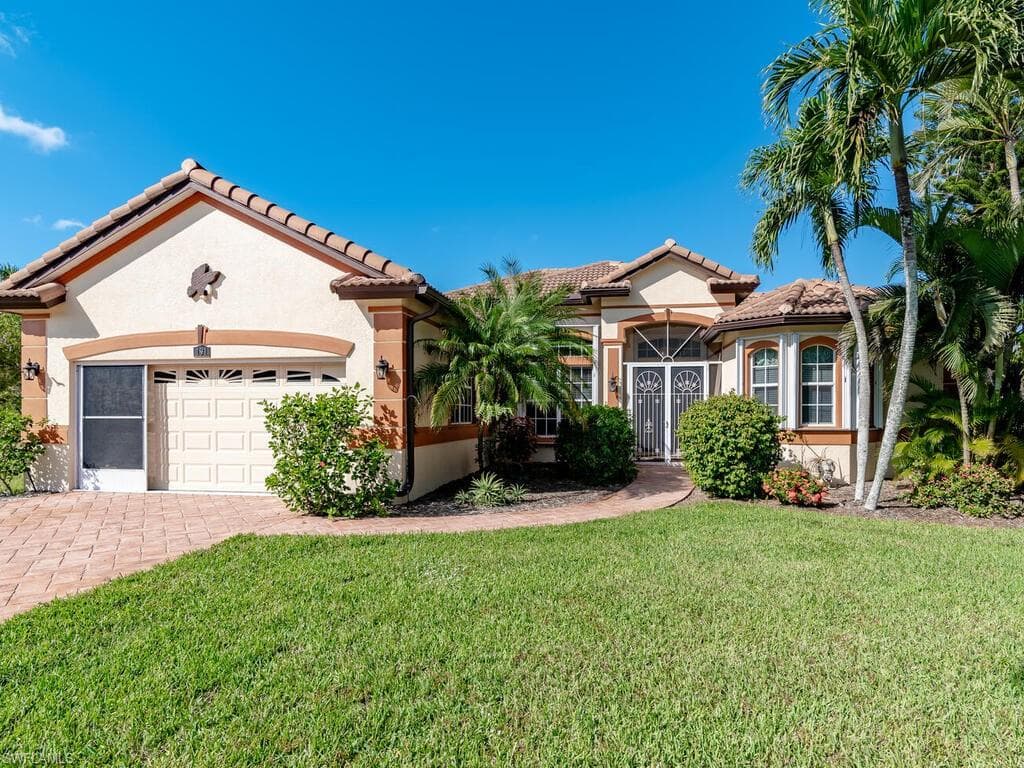 191 Cays DR NAPLES, FL 34114