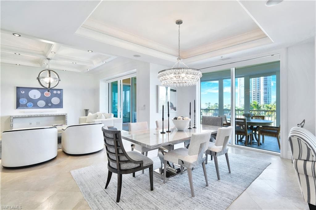 4501 Gulf Shore BLVD N 504 NAPLES, FL 34103