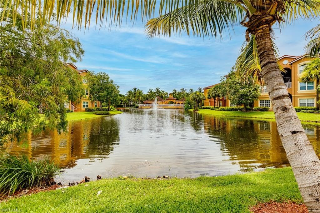 15590 Ocean Walk CIR 315 FORT MYERS, FL 33908