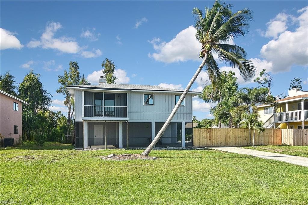 8177 Lake San Carlos CIR FORT MYERS, FL 33967