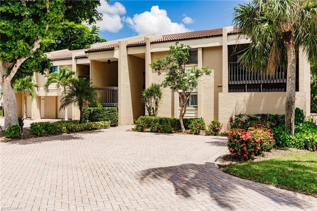 4905 Marlinspike CT 102 FORT MYERS, FL 33919