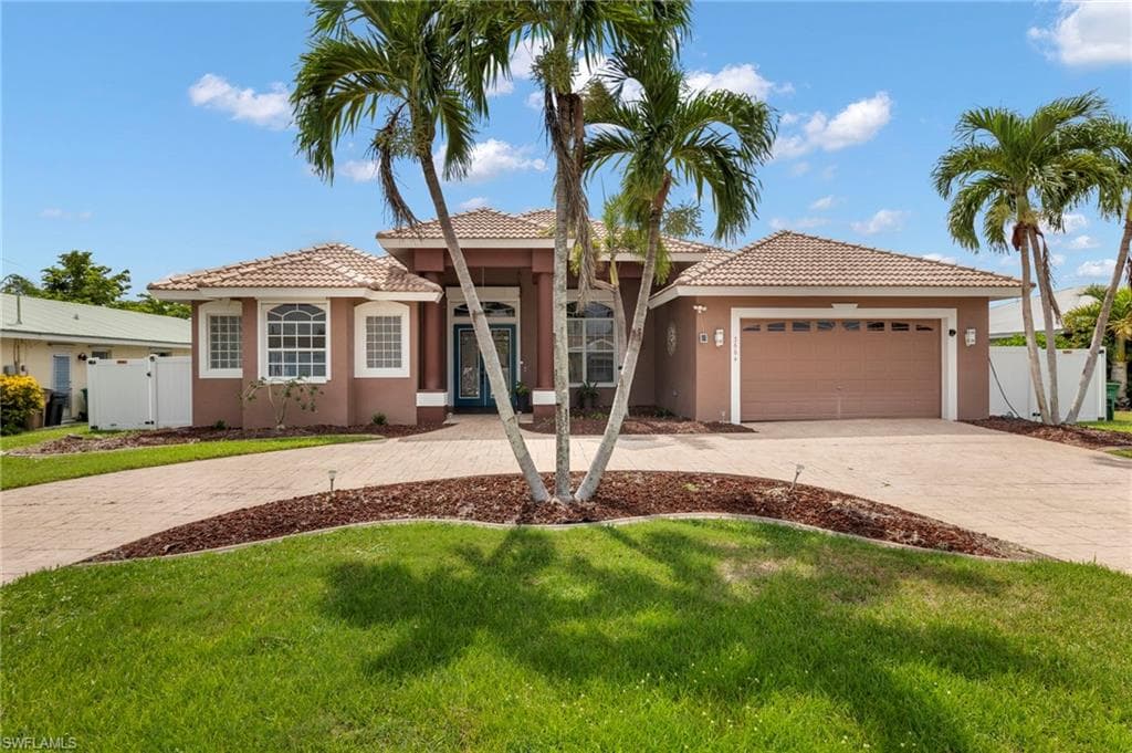 3664 SE 5th CT CAPE CORAL, FL 33904
