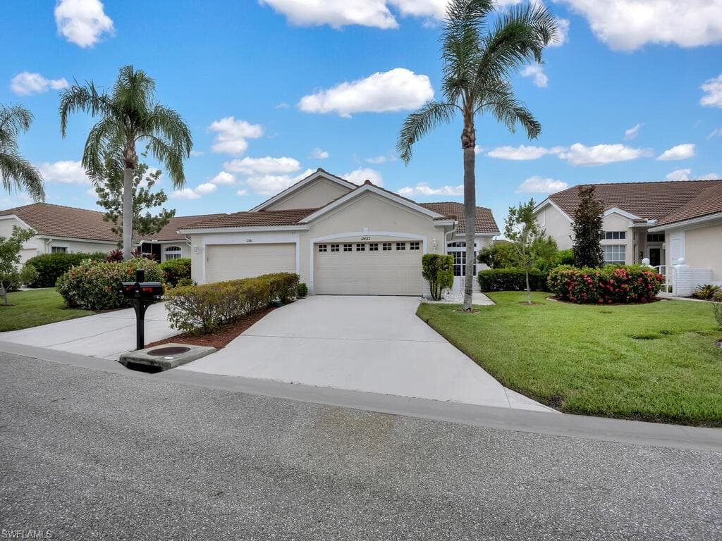 12863 Devonshire Lakes CIR FORT MYERS, FL 33913