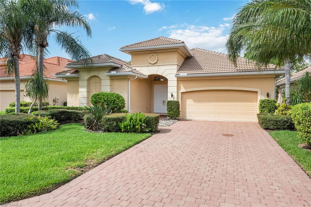 6761 Bent Grass DR NAPLES, FL 34113