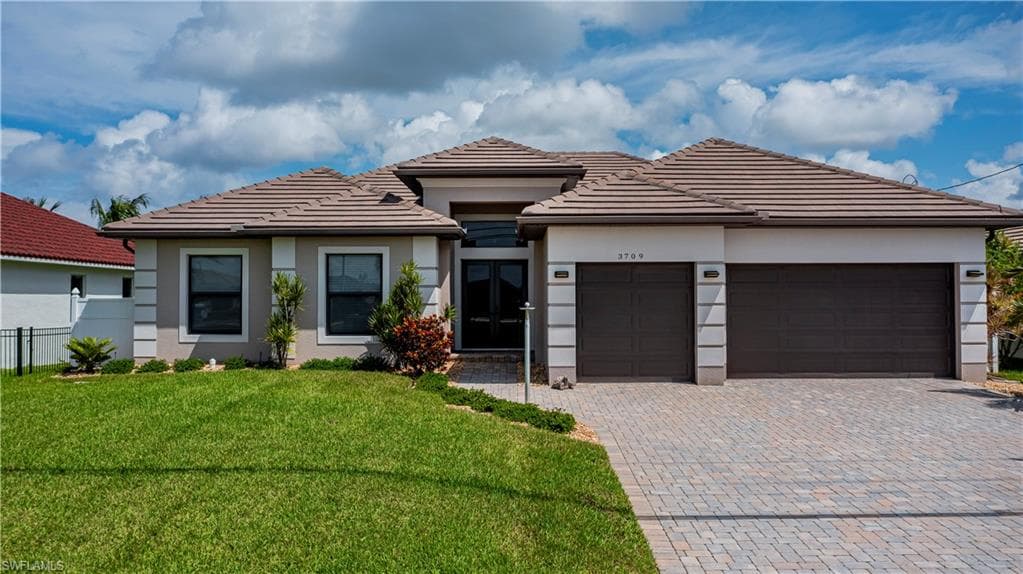 3709 Embers PKWY W CAPE CORAL, FL 33993