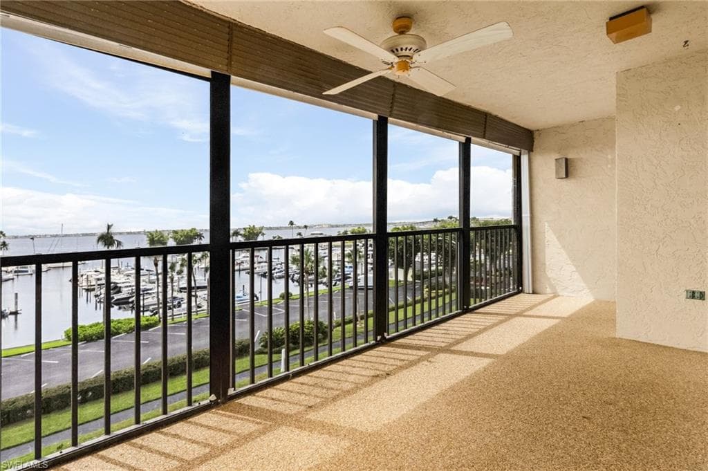 4821 S Landings DR 403 FORT MYERS, FL 33919