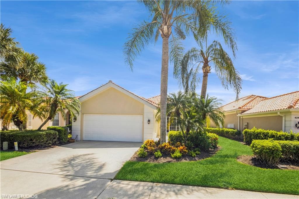 4288 Montalvo CT NAPLES, FL 34109