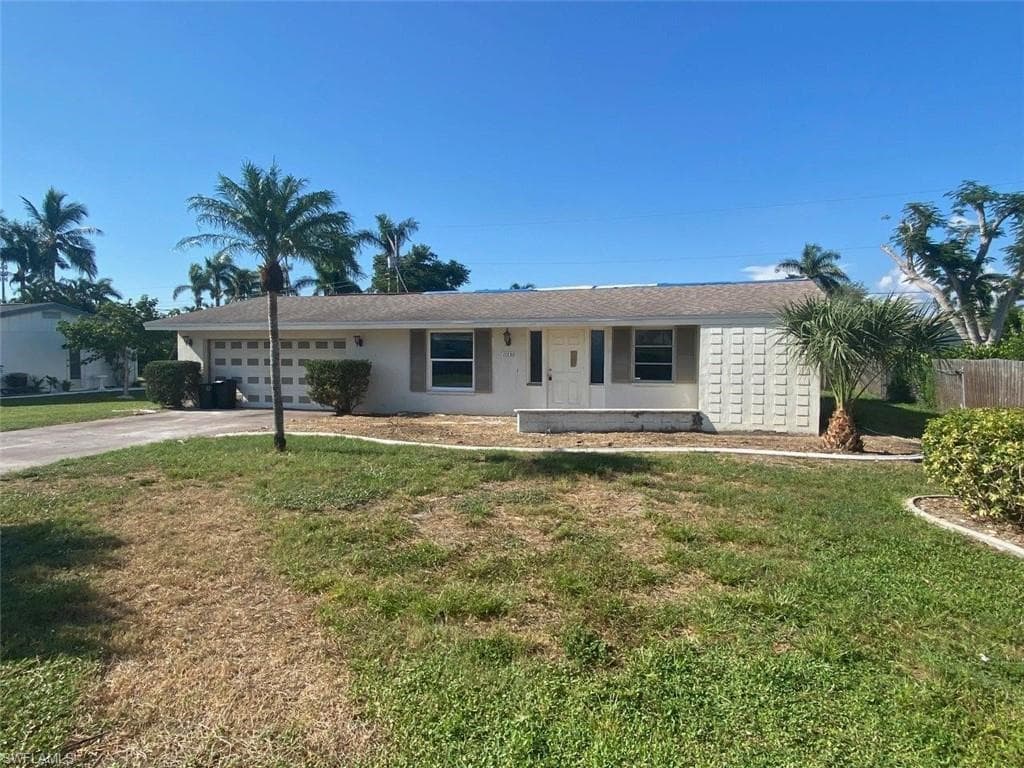11330 Luanne LN FORT MYERS, FL 33908