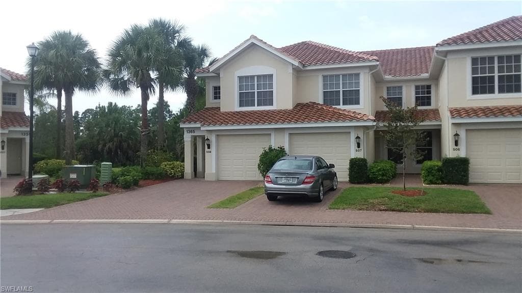 1365 Henley ST 507 NAPLES, FL 34105