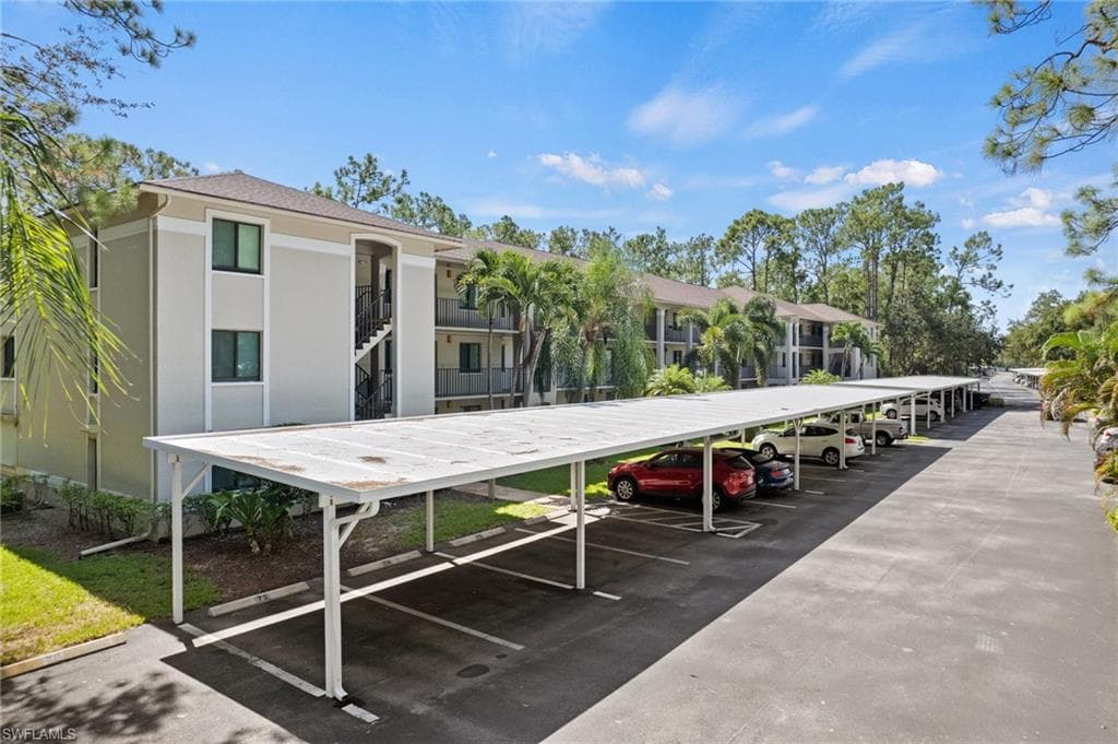 5767 Deauville CIR #D304 NAPLES, FL 34112
