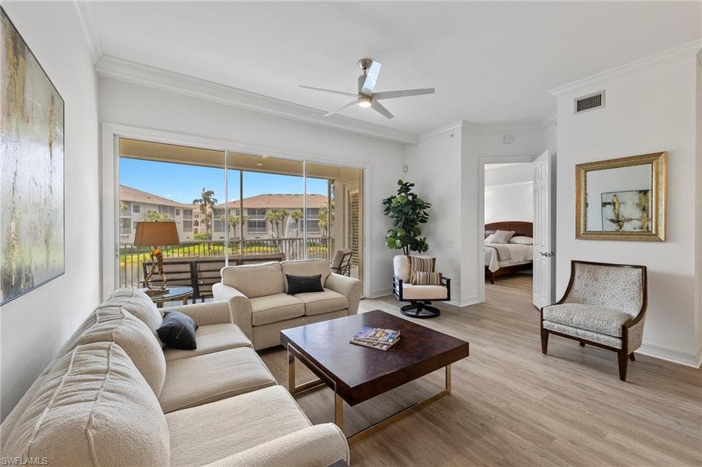 805 Bentwater CIR 102 NAPLES, FL 34108