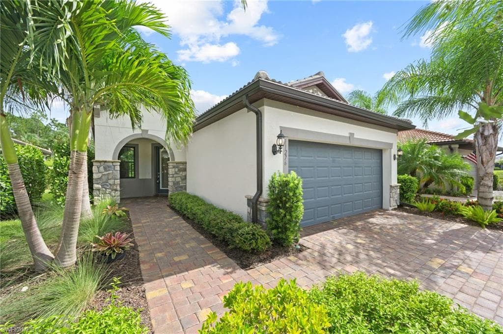 11276 Carlingford RD FORT MYERS, FL 33913