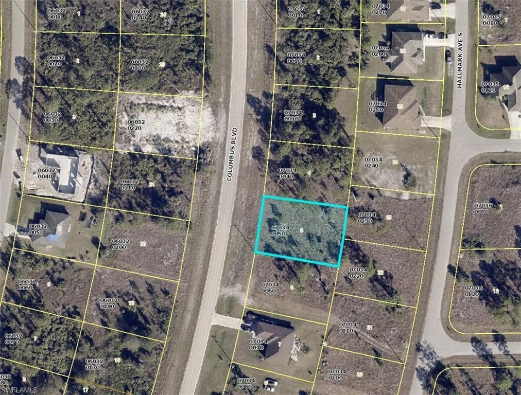 1137 Columbus BLVD S LEHIGH ACRES, FL 33974