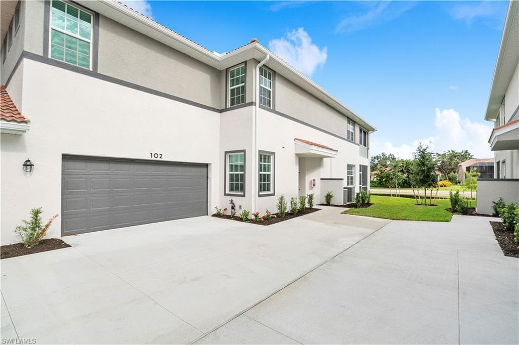 12001 Santaluz DR 102 FORT MYERS, FL 33913