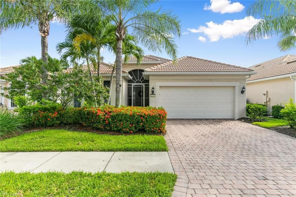 8841 Ravello CT NAPLES, FL 34114