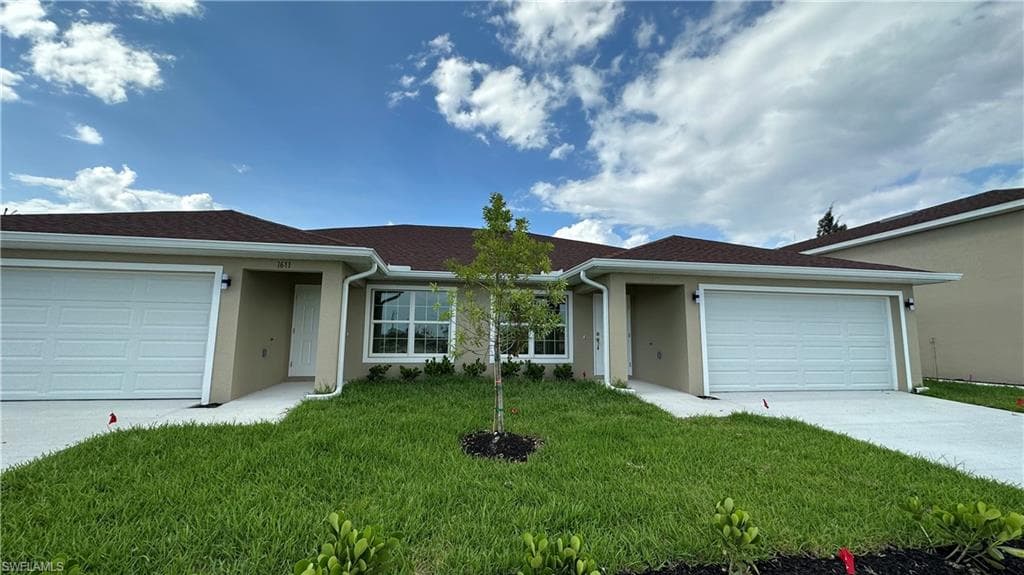 1611 Savona PKWY W CAPE CORAL, FL 33914