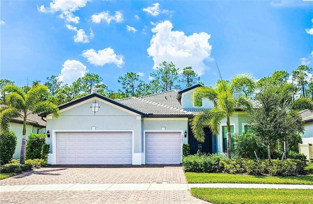 11477 Tiverton TRCE FORT MYERS, FL 33913
