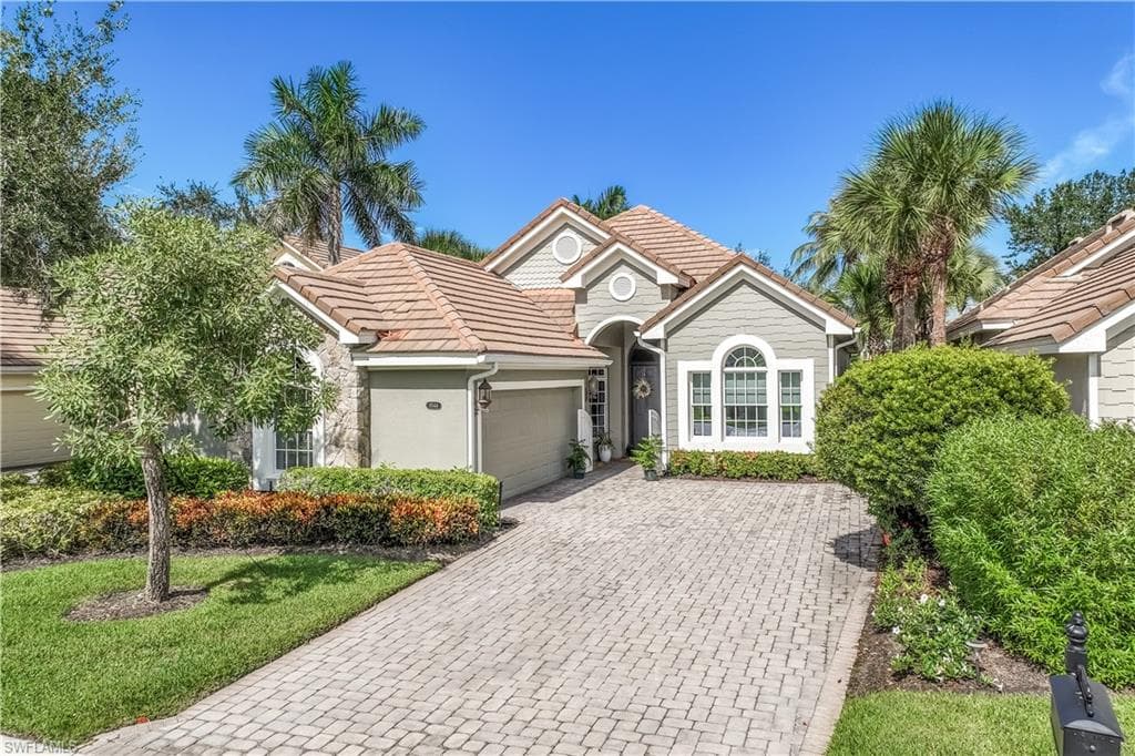 8544 Mallards WAY NAPLES, FL 34114