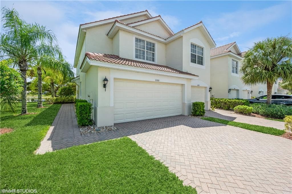 1088 Oxford LN 48 NAPLES, FL 34105