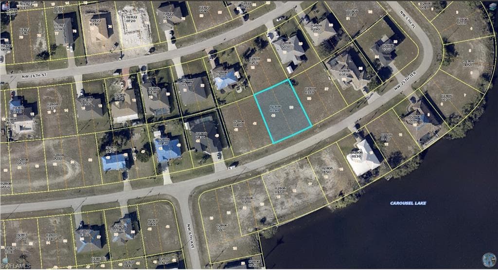 513 NW 25th TER CAPE CORAL, FL 33993