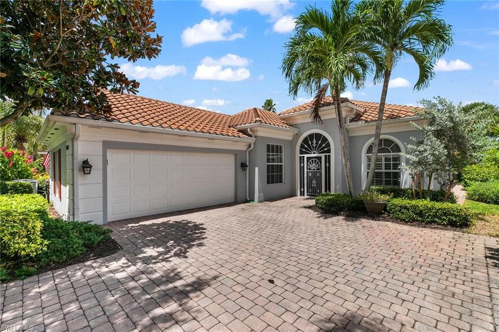 5267 Hawkesbury WAY NAPLES, FL 34119