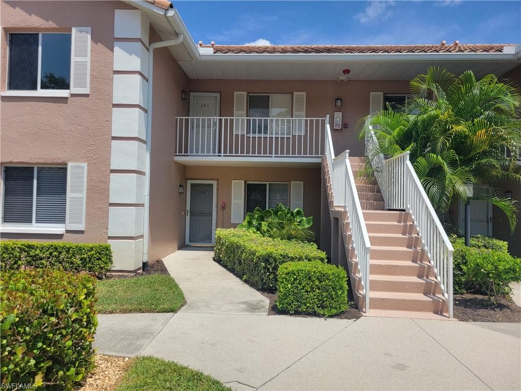 5908 Cranbrook WAY I103 NAPLES, FL 34112